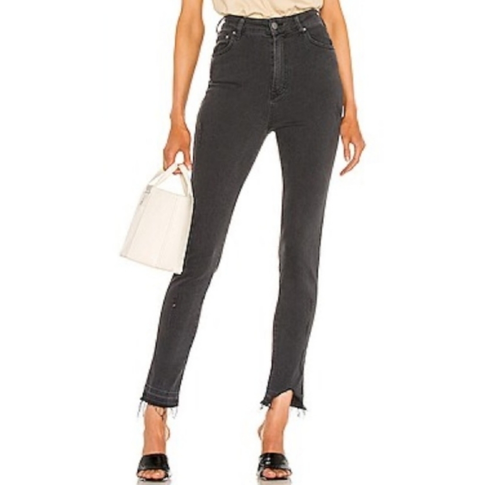 SER.O.YA▪️Maya High Rise Black Raw Hem Skinny Jean